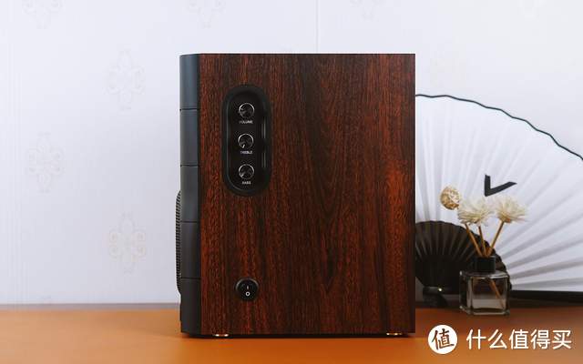 桌面有源蓝牙音箱新秀，惠威D200，HIFI玩家必备！