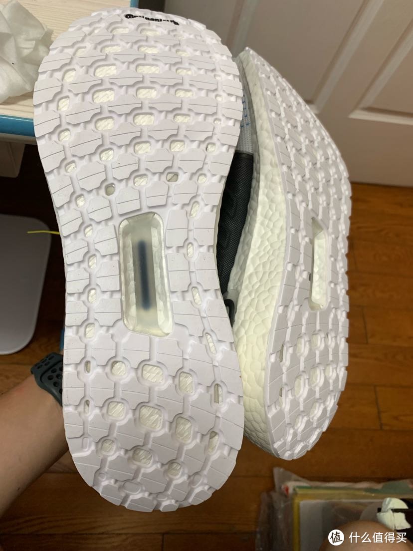 夏日穿搭好鞋- UltraBoost2019