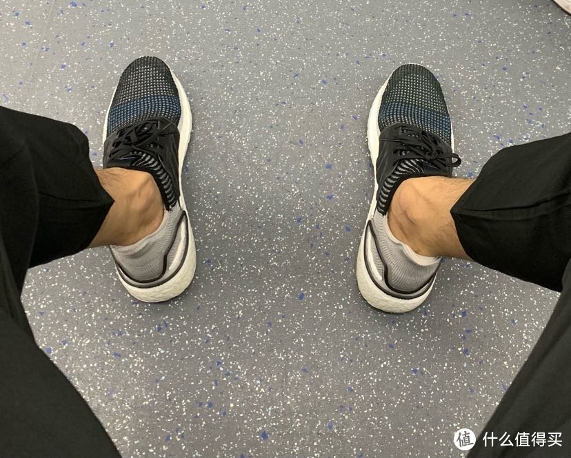 夏日穿搭好鞋- UltraBoost2019