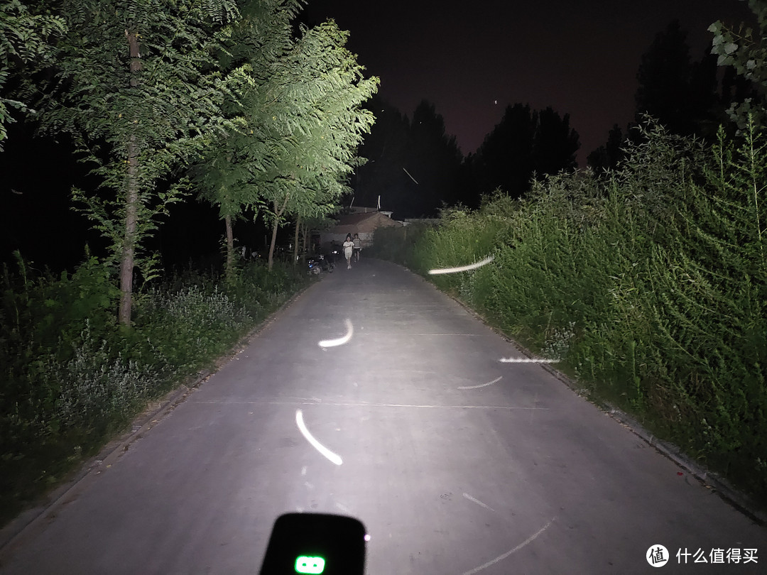 骑行路上，光明相伴！迈极炫RN3000智能骑行车灯赏评
