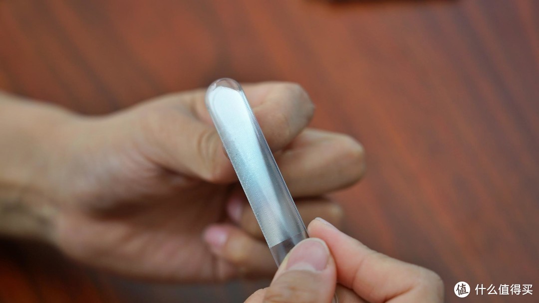 指尖的变形金刚，4.5mm厚度CNC一体加工：FEGVE超薄指甲钳