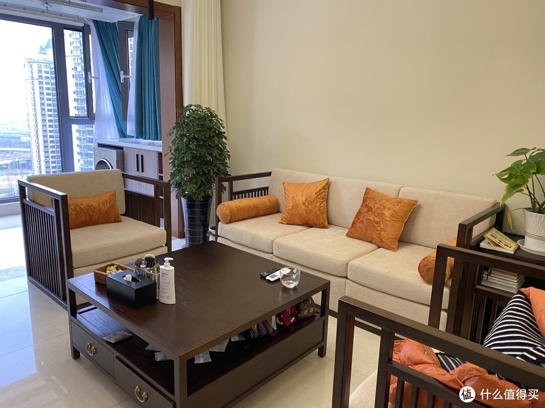 新中式实木沙发，简约中充满高雅格调！