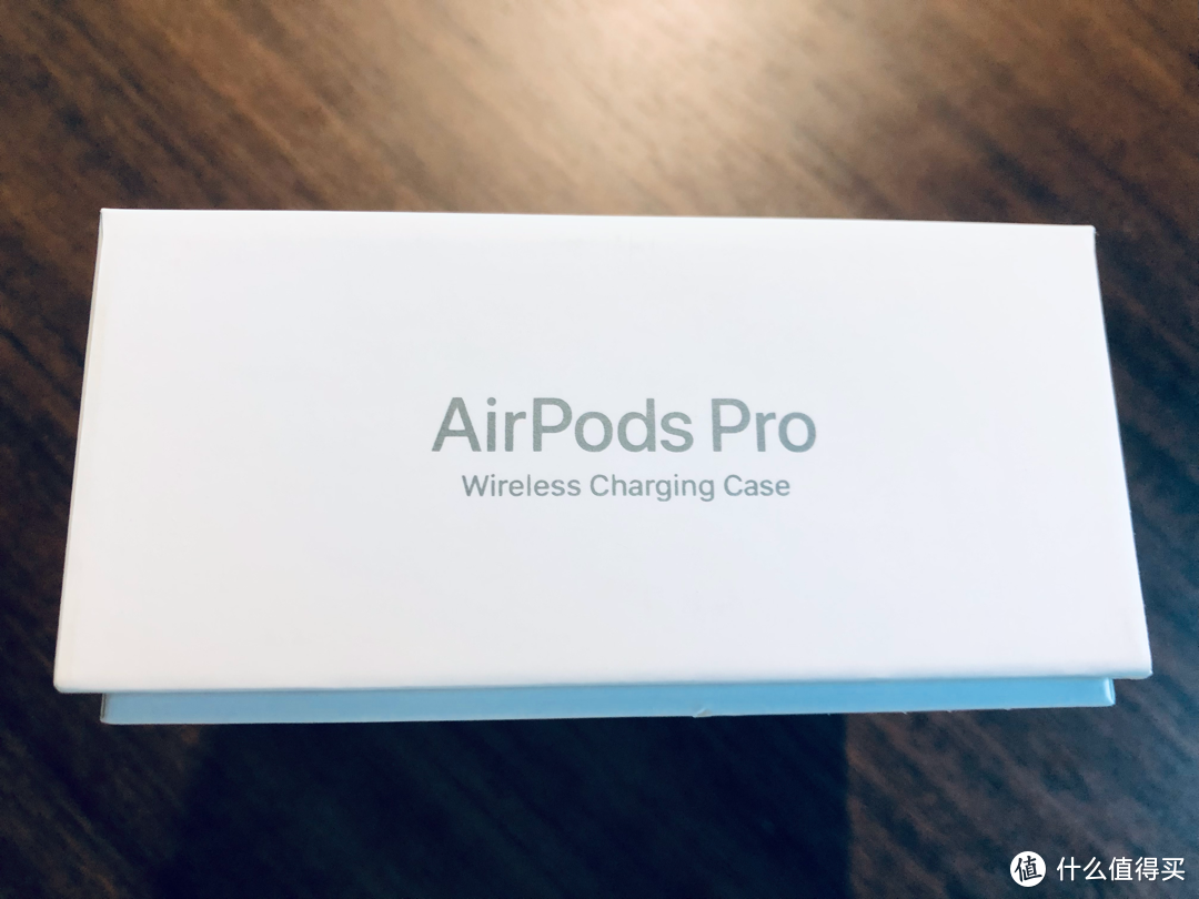 篇二：AirPods pro的开箱