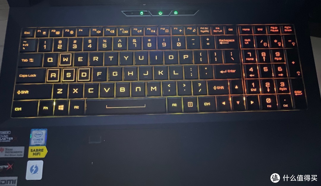RGB背光键盘