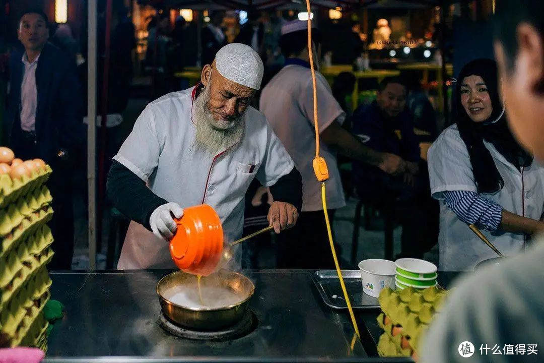 盛夏季节，全国都有哪些好玩好吃的夜市值得一游？