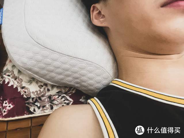 承托每晚的好梦 乐伽AI智能颈椎按摩睡眠枕开箱体验