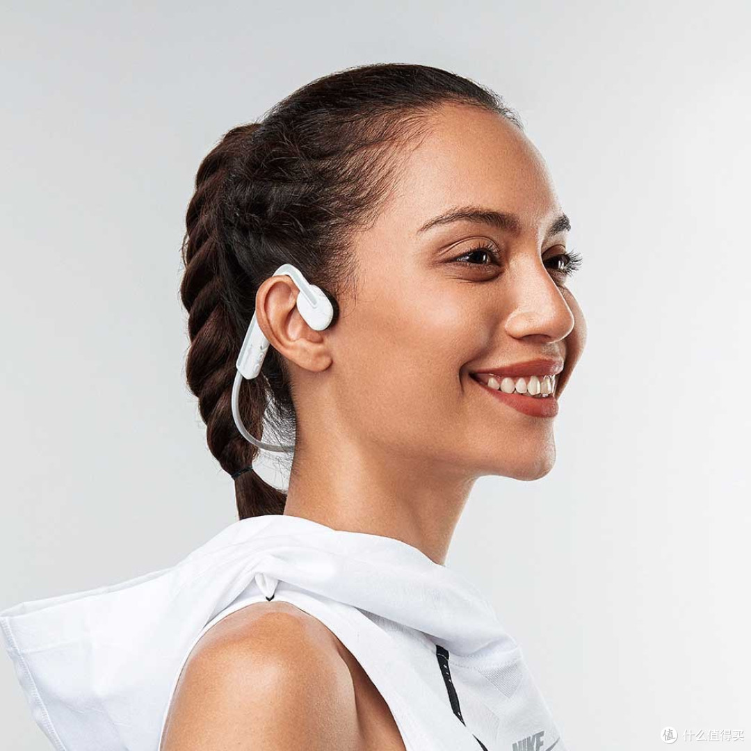 明星的马甲线靠从何而来?高性价比骨传导耳机让运动不无聊