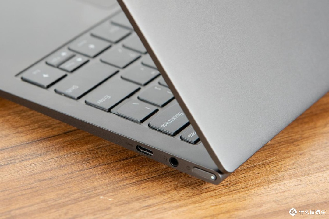 同价位罕见的全金属轻薄本联想yoga13s锐龙版评测