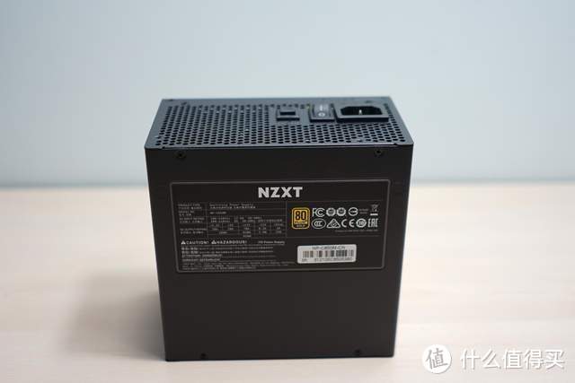 恩杰NZXT C850电源：性能和静音兼备