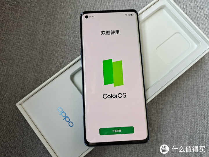 不化妆也能拍出漂亮照片 游戏振感更好 OPPO Reno6 Pro深度评测