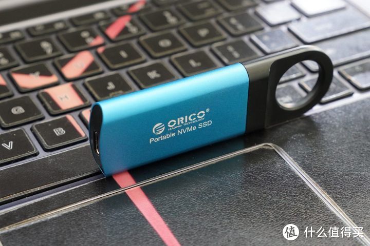 ORICO迅龙-翼系列固态硬盘：精致便携、疾速畅快