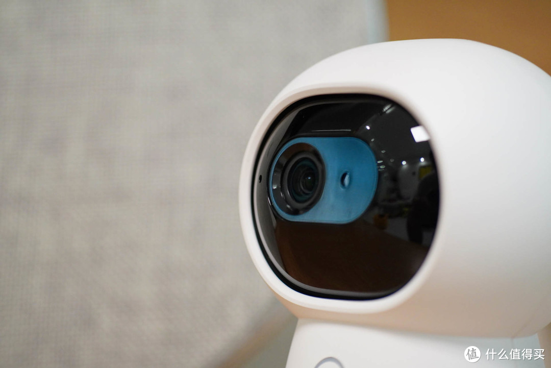 摄像机加入AI智能识别后，能否给智能家居系统带来更多想象力？