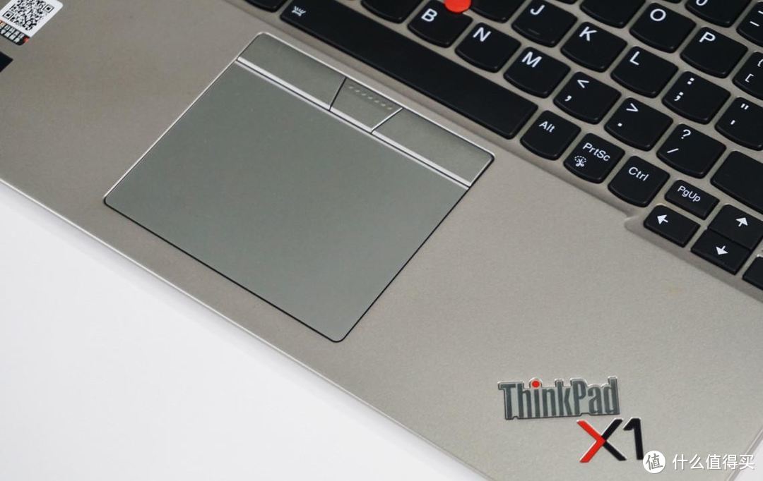 也太轻薄了吧！航空材料打造的ThinkPad X1 Titanium测