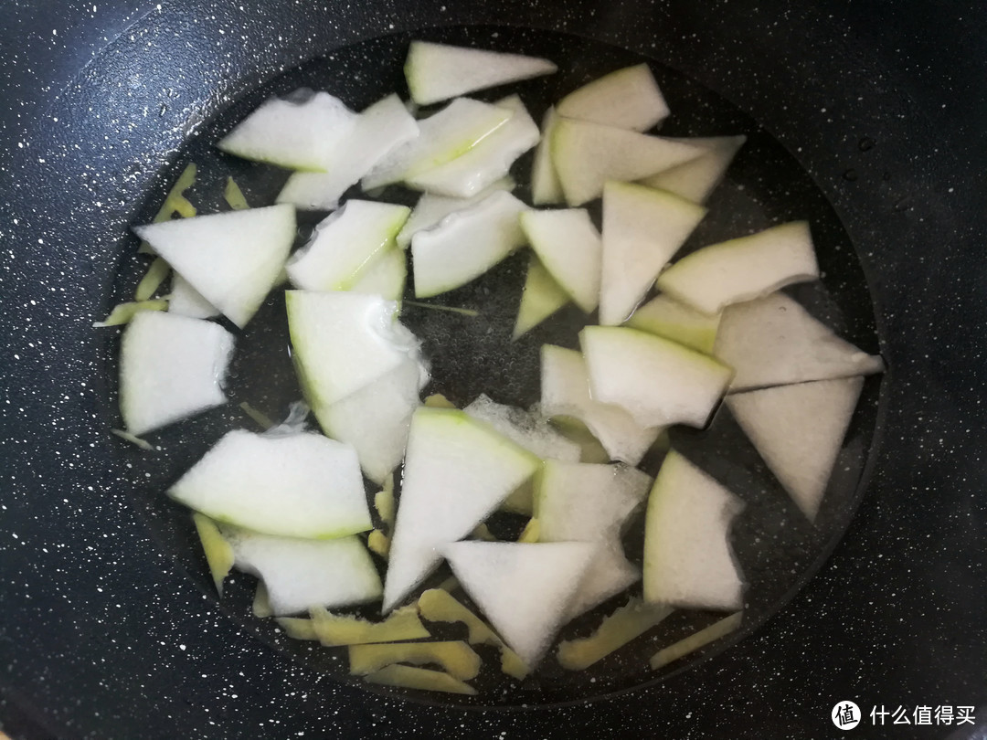 像香瓜又像青苹果，被称为“瓜中贵族”，煮上一锅，比鸡汤还鲜