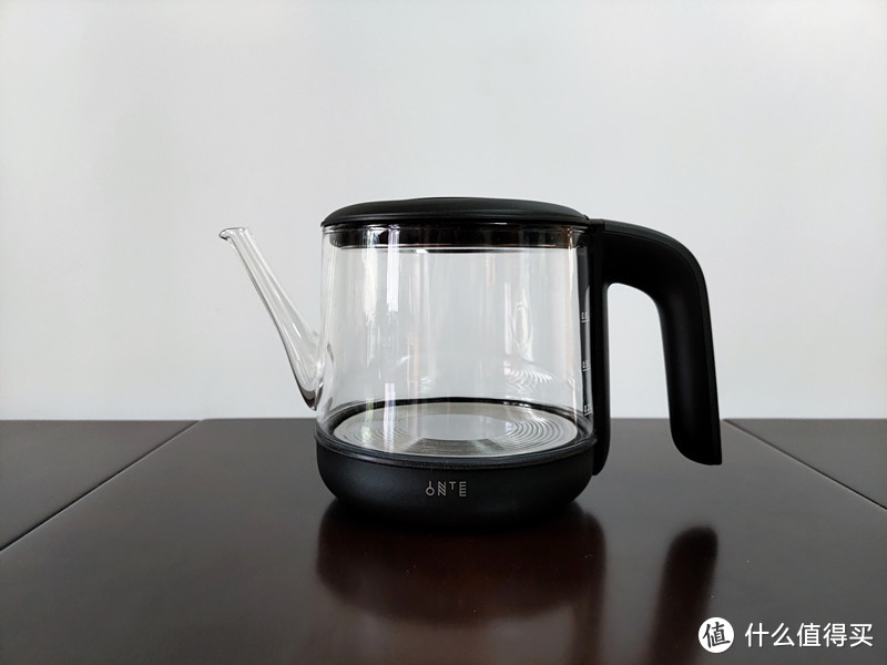 入一静音电水壶：调温+恒温，带来精致饮茶生活