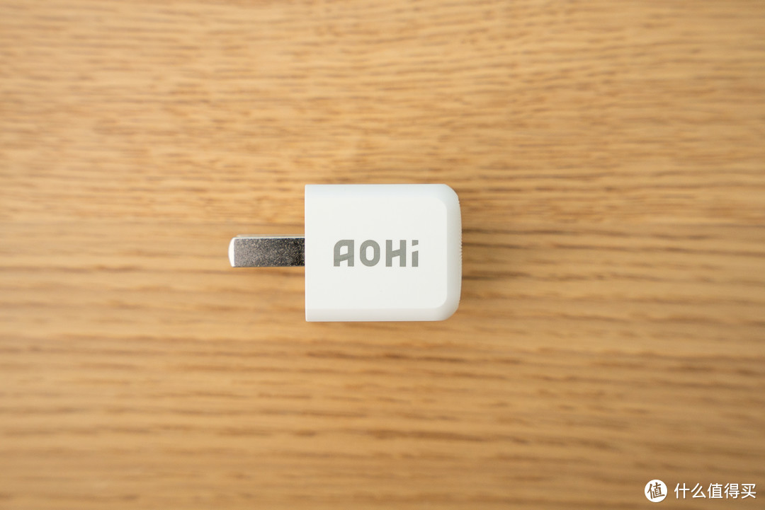 AoHi 20W 微型大功率充电器使用分享，iPhone12 专属定制