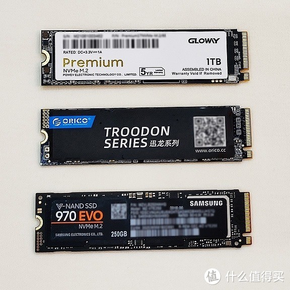 光耀华夏心，威震中国“芯”：光威GLOWAY Premium NVMe M.2 1TB使用体验