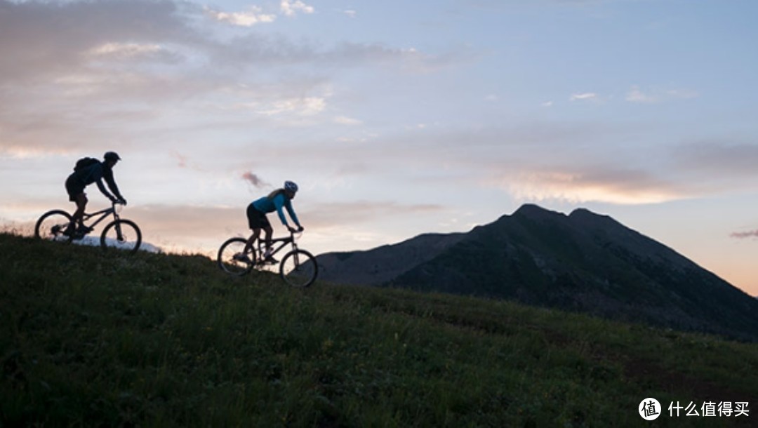 骑上山地自行车，让探险变得更狂野
