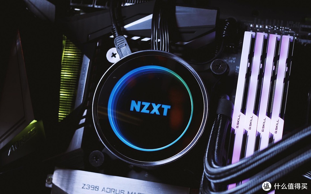 水冷与光的艺术，NZXT 海妖 X73 RGB 水冷散热器简评！