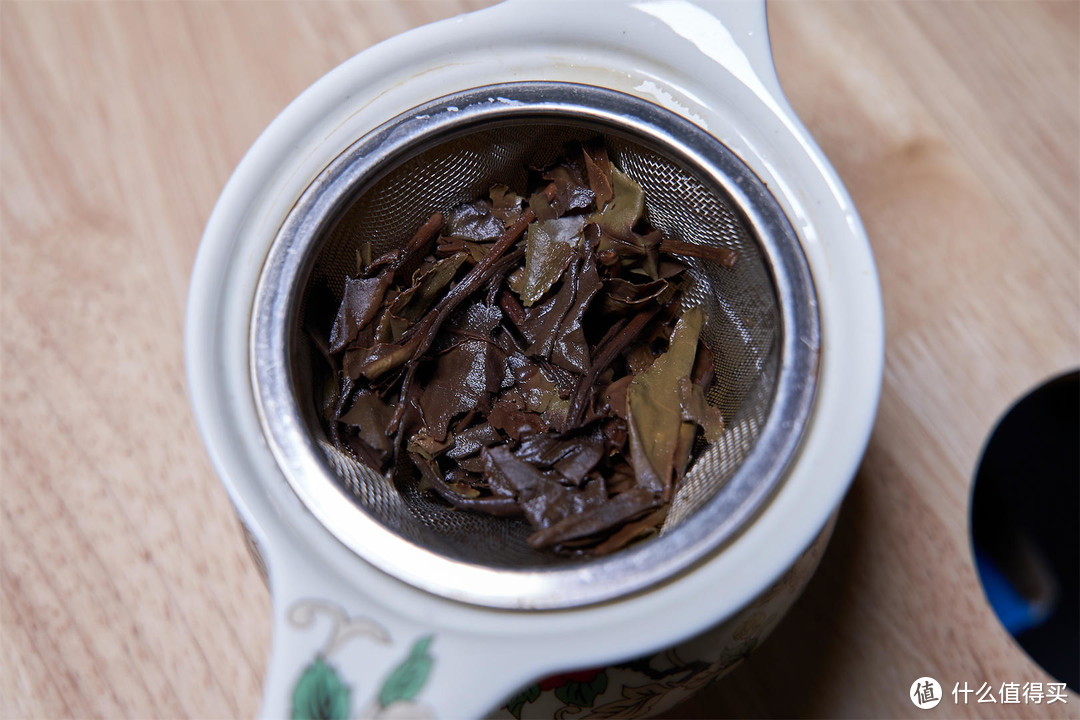 制作工艺“躺平”的福鼎寿眉白茶，值得一试吗？