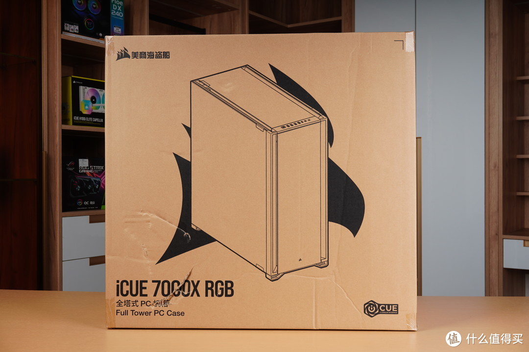 静观其变iCUE 7000X RGB+吹雪限定内存：夏日清凉轻度二次元主机