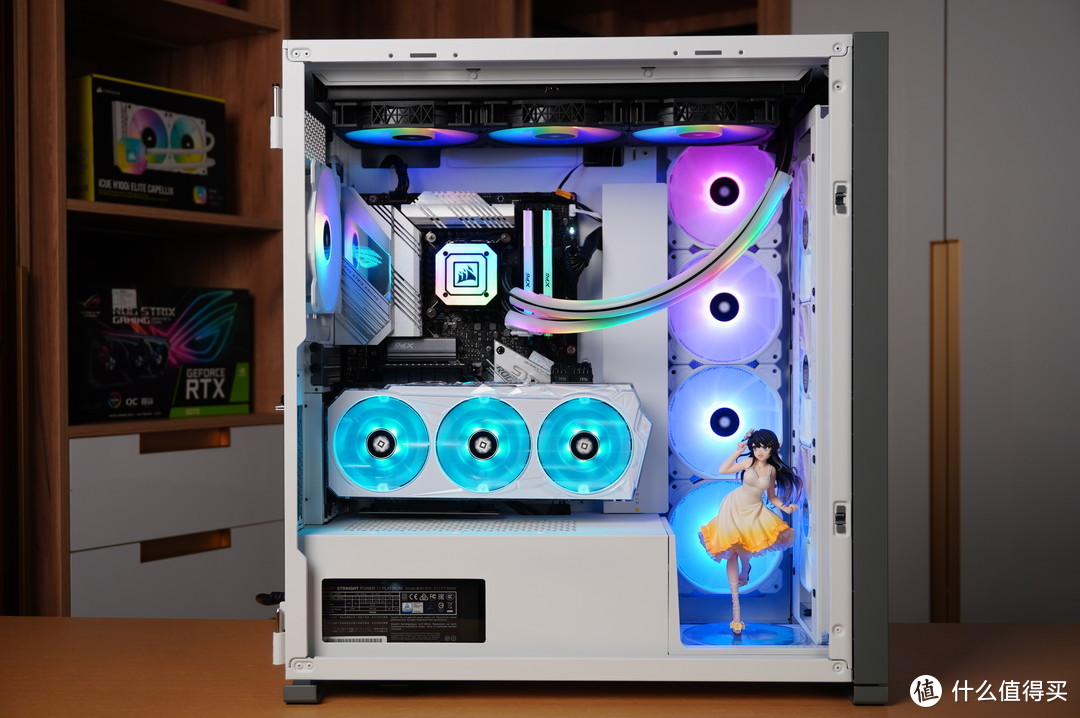 静观其变iCUE 7000X RGB+吹雪限定内存：夏日清凉轻度二次元主机