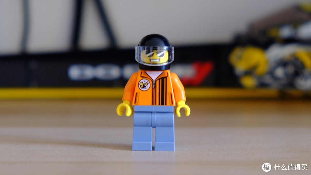 这也太长了！——LEGO 乐高超级赛车系列 76904 道奇套装