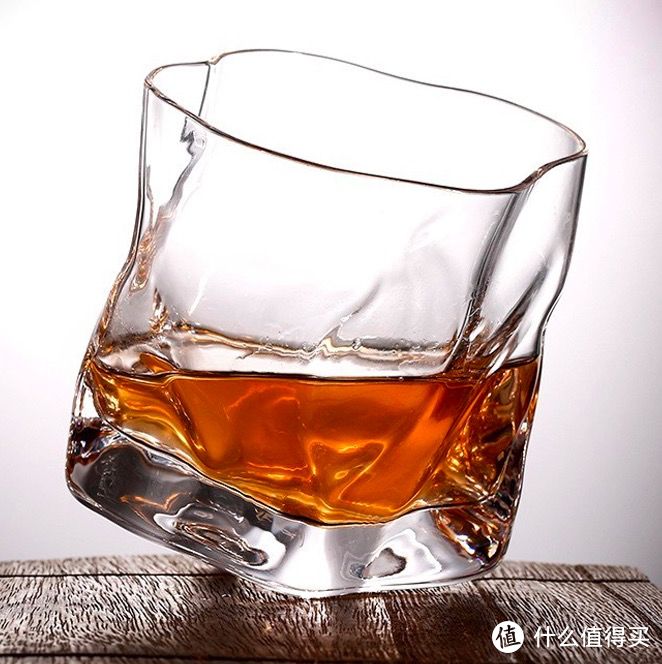 葡萄美酒夜光杯，喝酒也要杯子配！