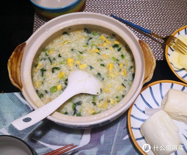 肆月陶瓷砂锅评测：让我在家轻松制作美味砂锅菜