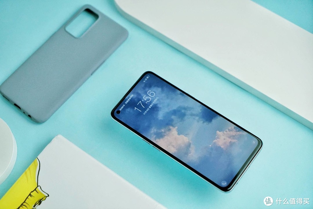 realme GT大师版上手：高性价比、高颜值，还要什么自行车？