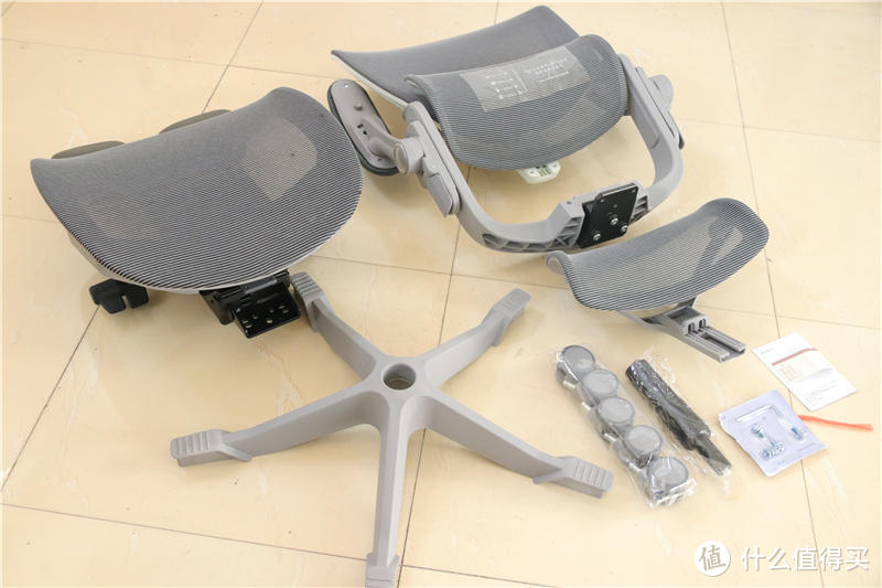 能躺能坐能护腰，多档调节舒适大升级！网易严选3D工学椅体验