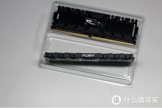 精准兼顾容量&频率 - 金士顿新品牌FURY 叛逆者系列3600 16Gx2内存实测