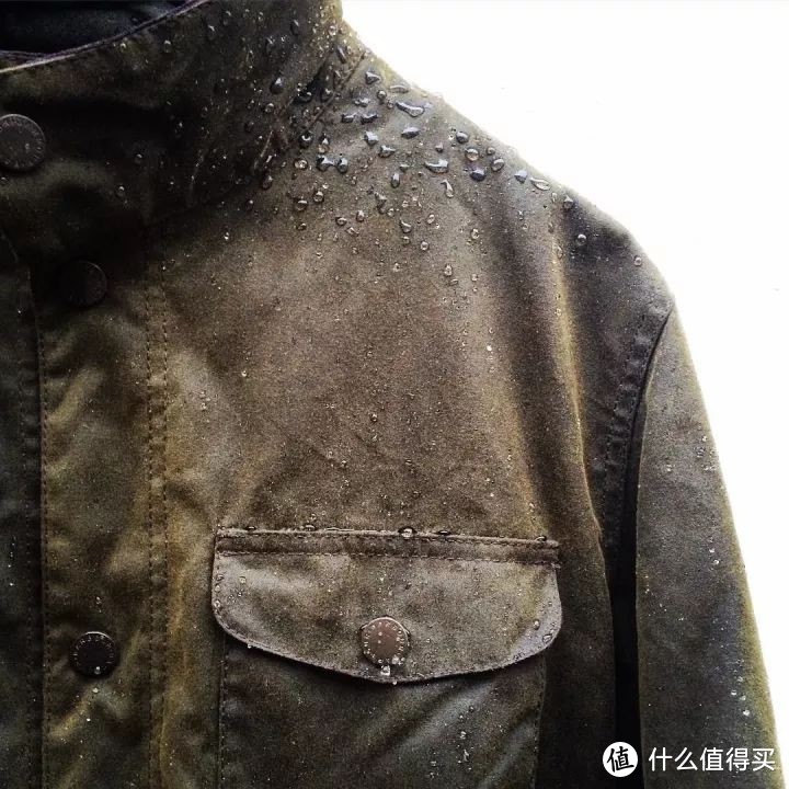 雨季买防雨产品，不得不看这几个英国皇家御用品牌！