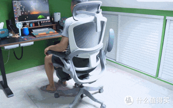 入手了网易3D悬挂腰靠工学椅，我凑齐了网易健康办公套