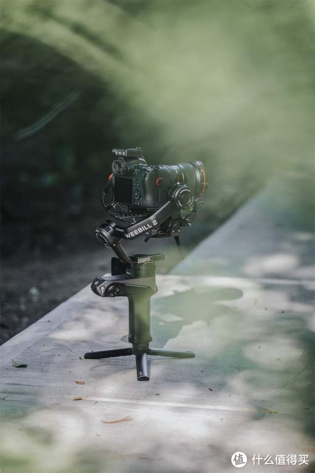 智云WEEBILL 2相机云台助你拍好视频，堪称达人必备的拍摄装备