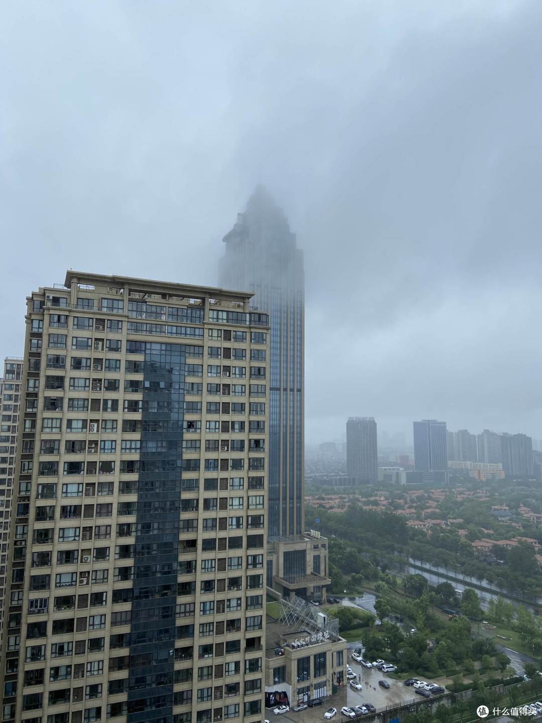 烟花72小时记录一场台风的样子