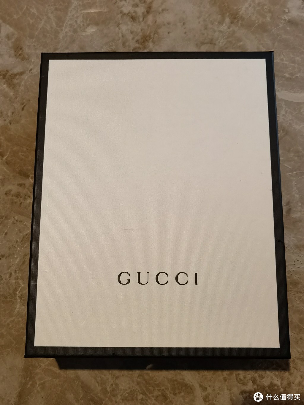 品牌硬且穿着舒适，Gucci Screener黑红头高帮运动鞋开箱