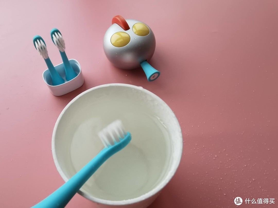 儿童电动牙刷怎么选？COMBO咸蛋超人联名款贴心呵护宝宝稚嫩牙齿