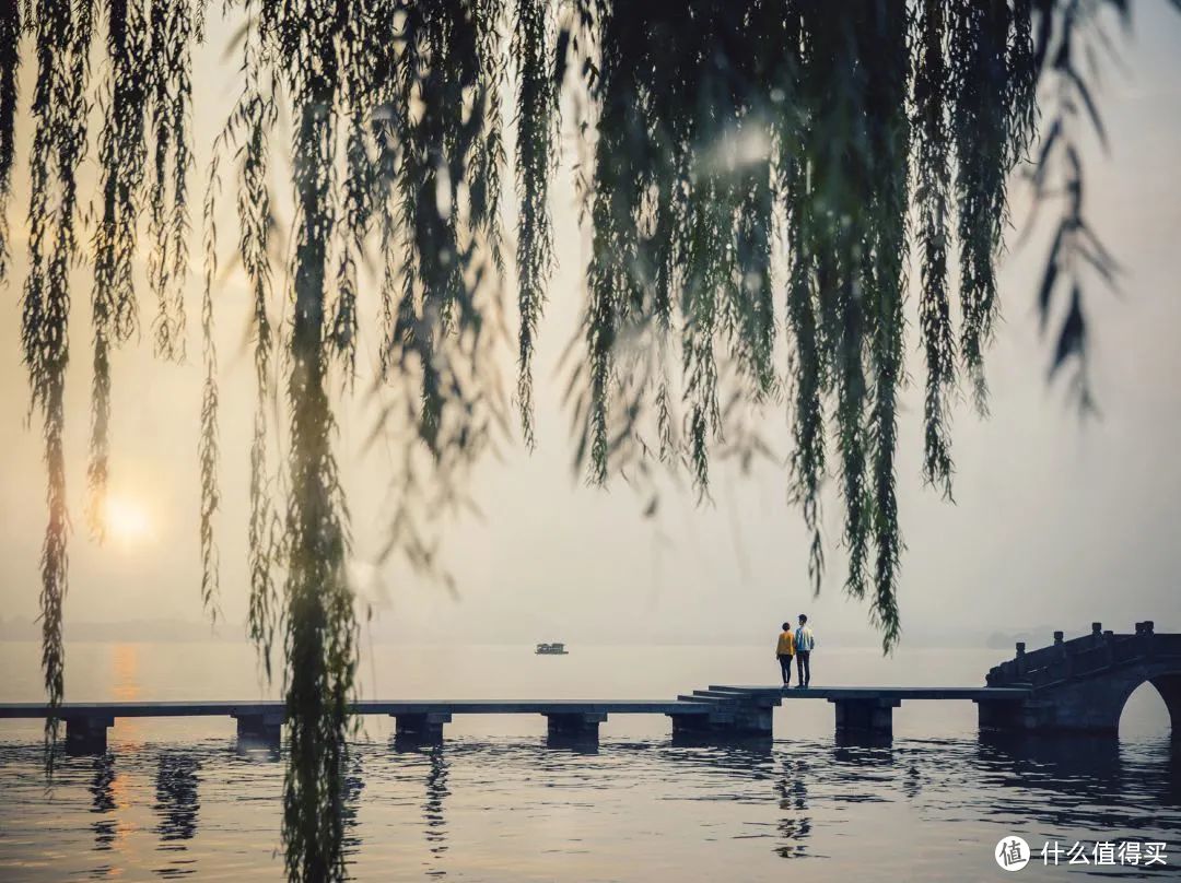 枕西湖而眠，杭州君悦是一个好选择