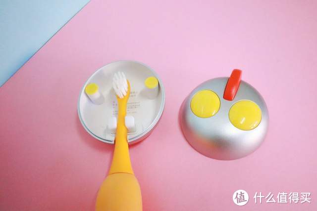 孩子长大了该如何选择电动牙刷？推荐两款正在用的儿童牙刷