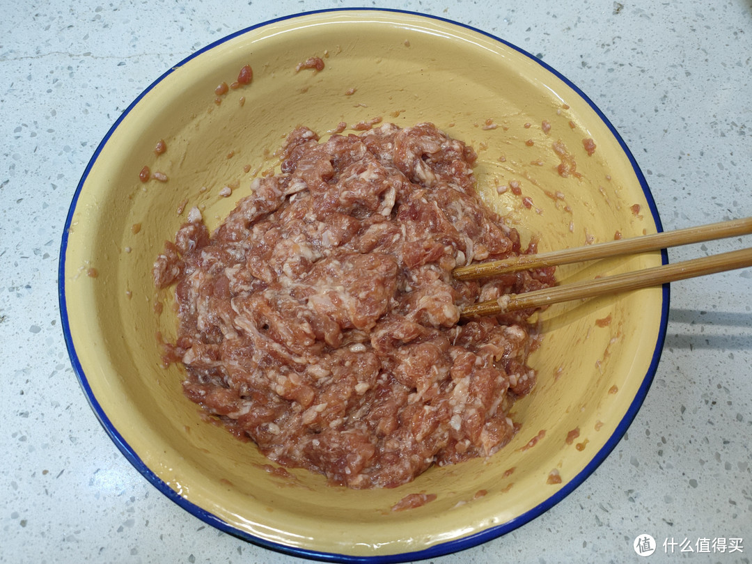 调饺子馅，切记别加料酒和十三香，教你正确做法，鲜嫩多汁特好吃