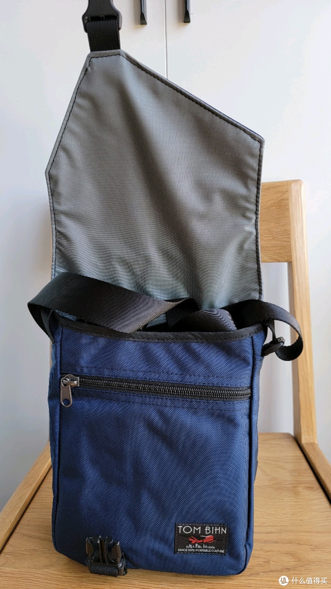 都说包治百病之我最爱的包TOM BIHN SMALL CAFE BAG