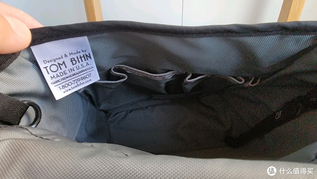 都说包治百病之我最爱的包TOM BIHN SMALL CAFE BAG