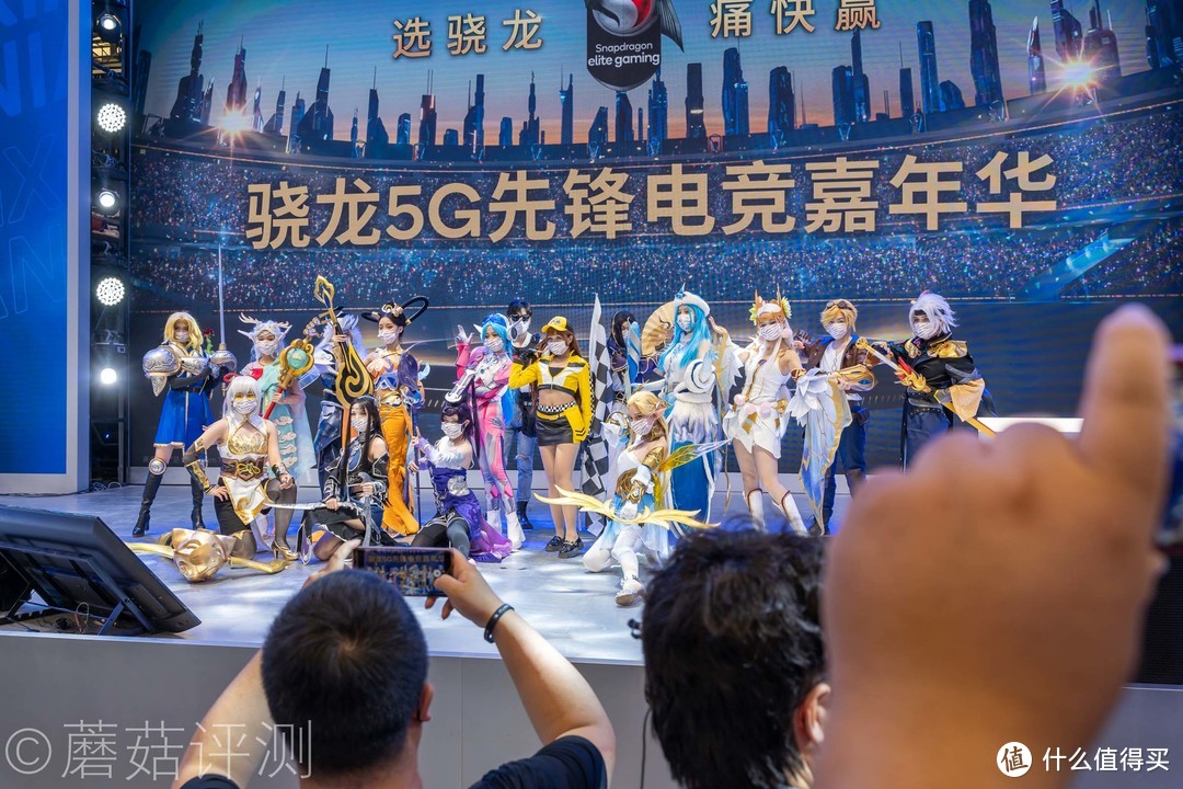 今年又有啥好玩的？蘑菇带你逛ChinaJoy2021，硬件、游戏、车和漂亮的小姐姐