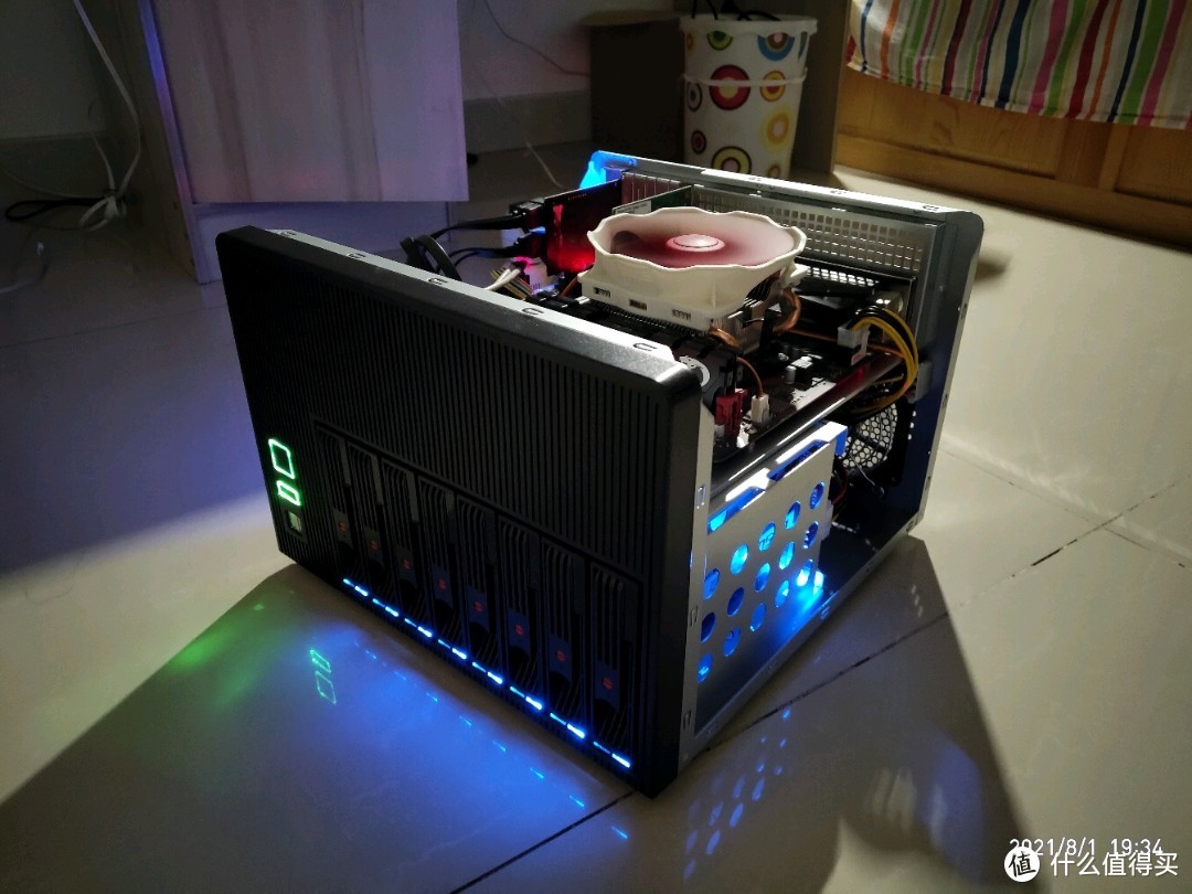 NAS机箱 拓普龙 8盘位 支持MATX主板 开箱啦