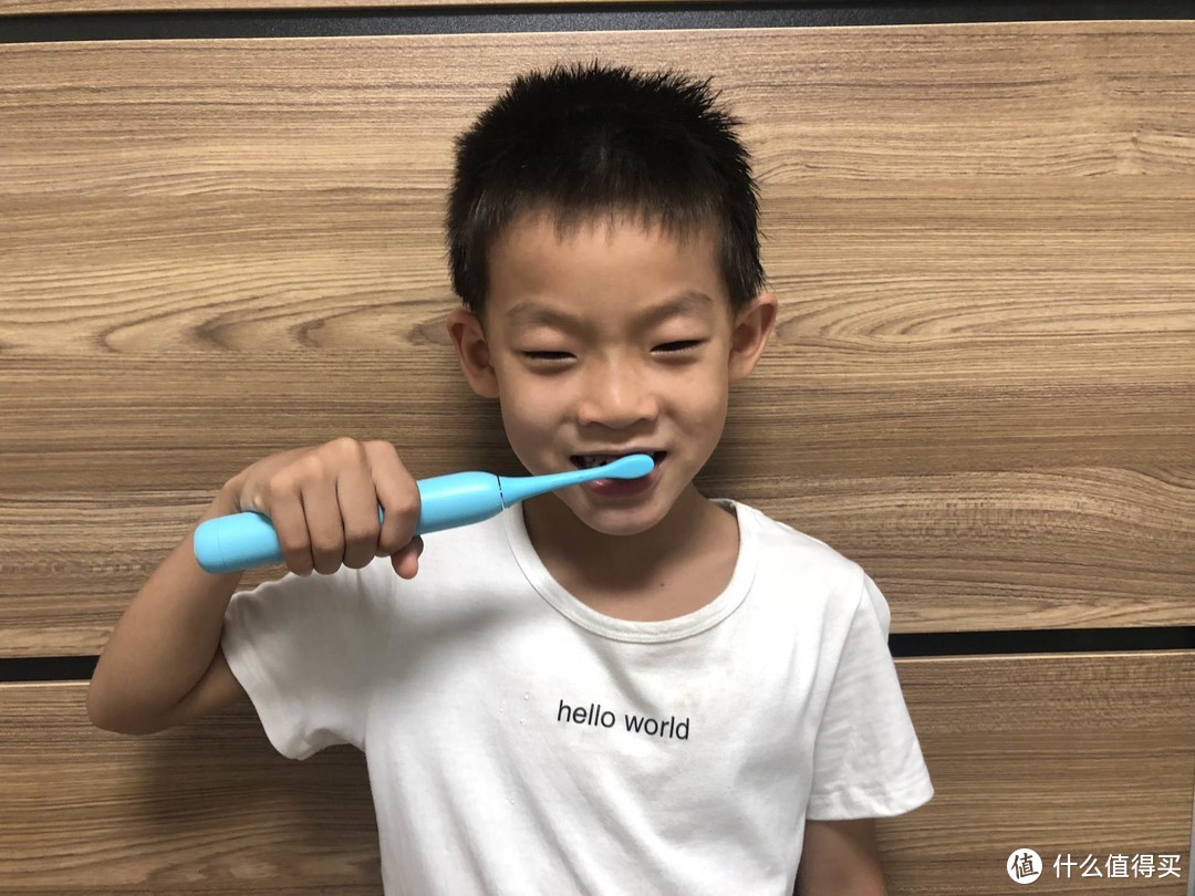 儿童电动牙刷也分年龄段？我给儿子用了这2款，宝妈实测分享
