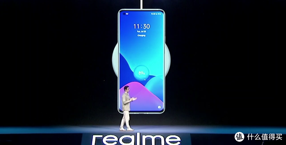 realme真我 发布MagDart磁吸无线充电技术，带来全球最快充电器和手机等新品