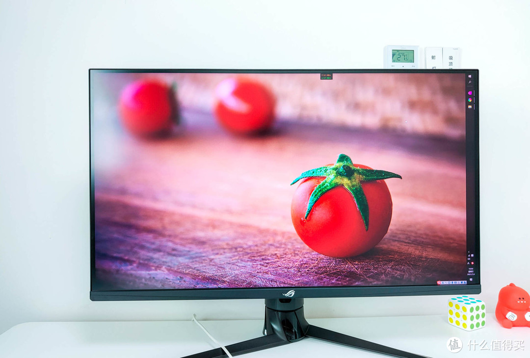 延迟低、显示好全都要，华硕PG329Q评测：全球首款175Hz 32吋Fast-IPS显示器