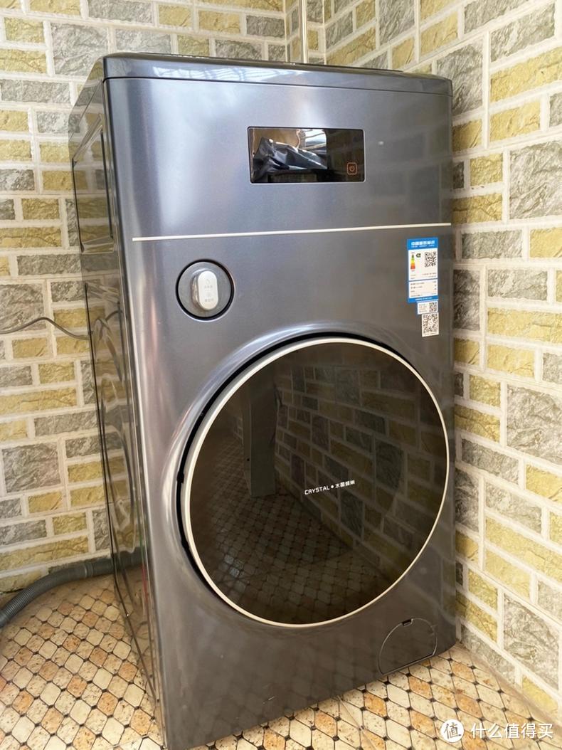 一键智慧洗衣，超适合新手奶爸被朋友家种草了TCL的G110T300-BYW星云蓝分区母婴洗衣机，?