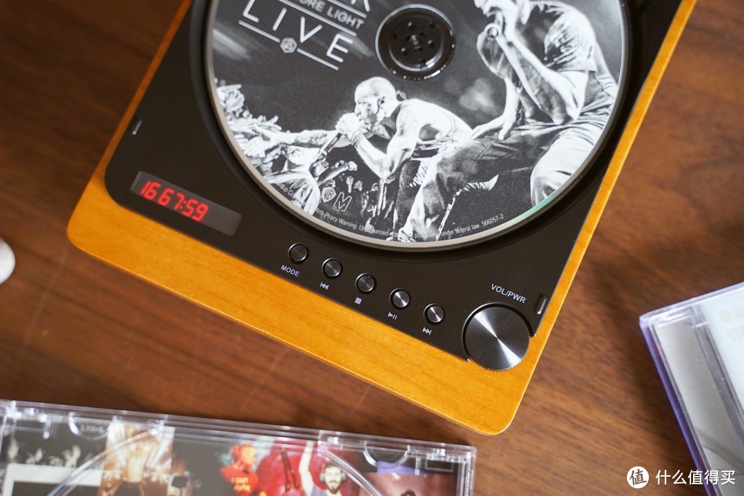 复古浪漫七夕，媳妇送了我一台Syitren MANTY CD播放机